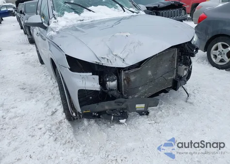 2021 Audi Q5 Premium 45 Tfsi Quattro S Tronic z USA, uszkodzony, nr VIN WA1AAAFYXM2132238